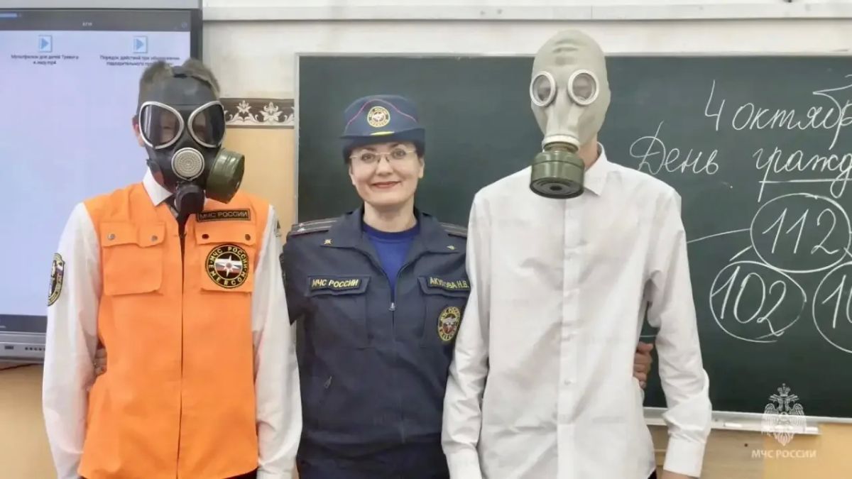 Орловским школьникам напомнили, как действовать в чрезвычайных ситуациях Орловским школьникам напомнили, как действовать в чрезвычайных ситуациях