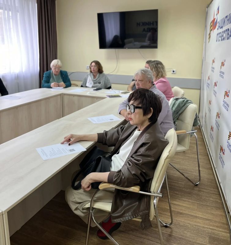 В Орловском отделении фонда «Защитники Отечества» состоялась встреча, посвященная финансовой грамотности В Орловском отделении фонда «Защитники Отечества» состоялась встреча, посвященная финансовой грамотности