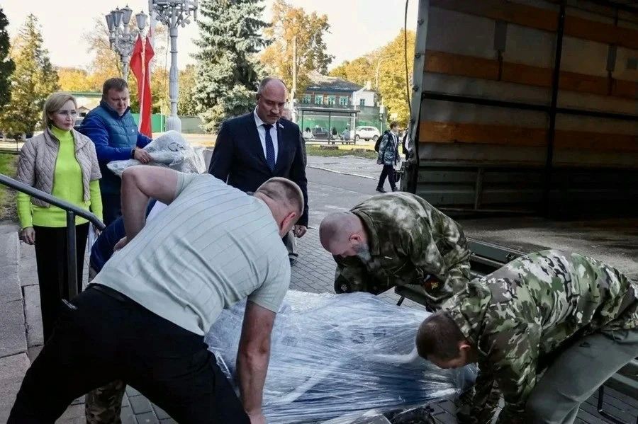 Из Орла в зону СВО отправили стоматологическую установку Из Орла в зону СВО отправили стоматологическую установку