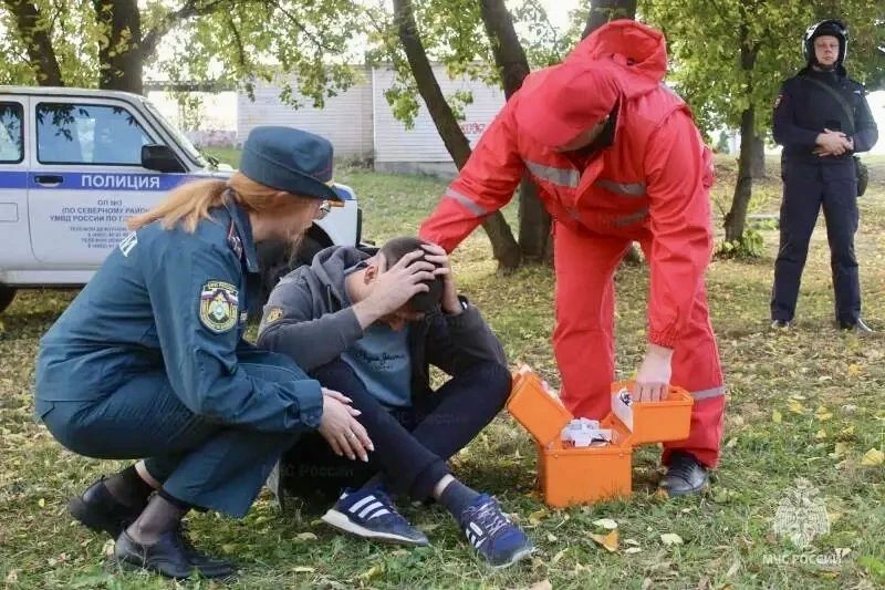 В Орле отработали действия экстренных служб при крупной чрезвычайной ситуации В Орле отработали действия экстренных служб при крупной чрезвычайной ситуации