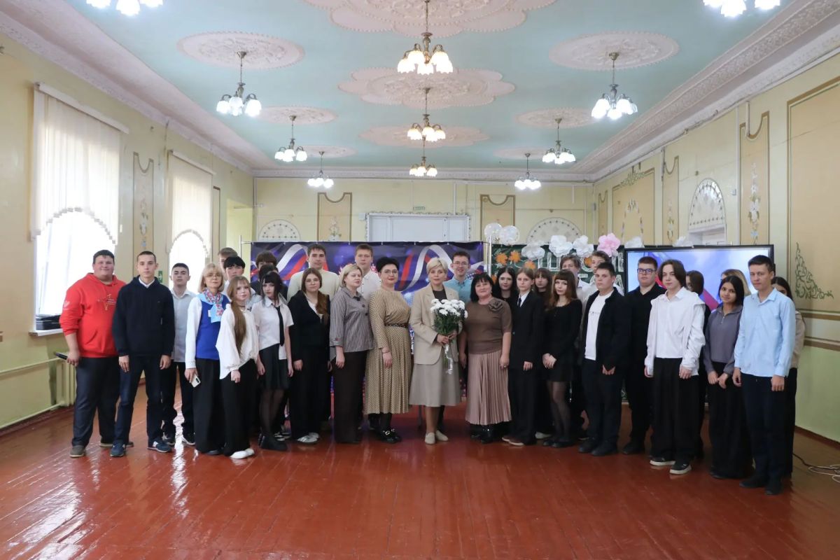 В рамках проекта «У молодежи есть вопрос» для учеников В рамках проекта «У молодежи есть вопрос» для учеников