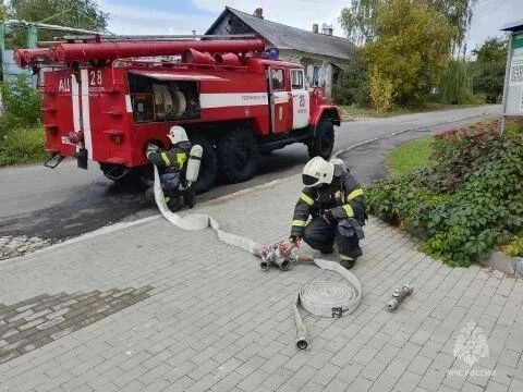 Пожарные Новосиля проверили готовность к ЧС в школе искусств Пожарные Новосиля проверили готовность к ЧС в школе искусств