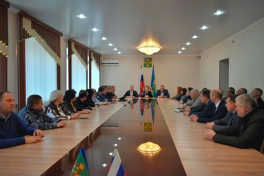 Ирина Патронова представила врип главы города Мценска Ирина Патронова представила врип главы города Мценска