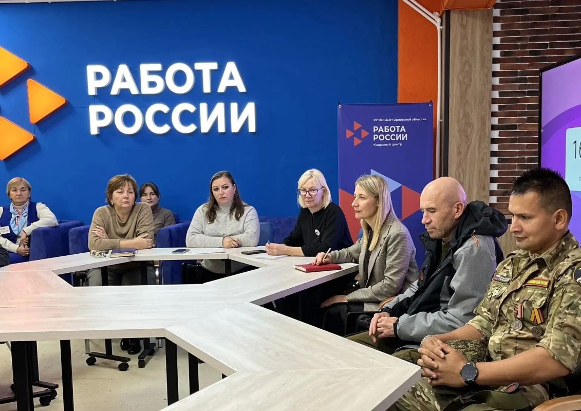 Председатель комиссии по поддержке ветеранов, здравоохранению и социальной политике Общественной палаты Орловской области, руководитель филиала Государственного фонда поддержки участников СВО «Защитники Отечества» Ольга... Председатель комиссии по поддержке ветеранов, здравоохранению и социальной политике Общественной палаты Орловской области, руководитель филиала Государственного фонда поддержки участников СВО «Защитники Отечества» Ольга...