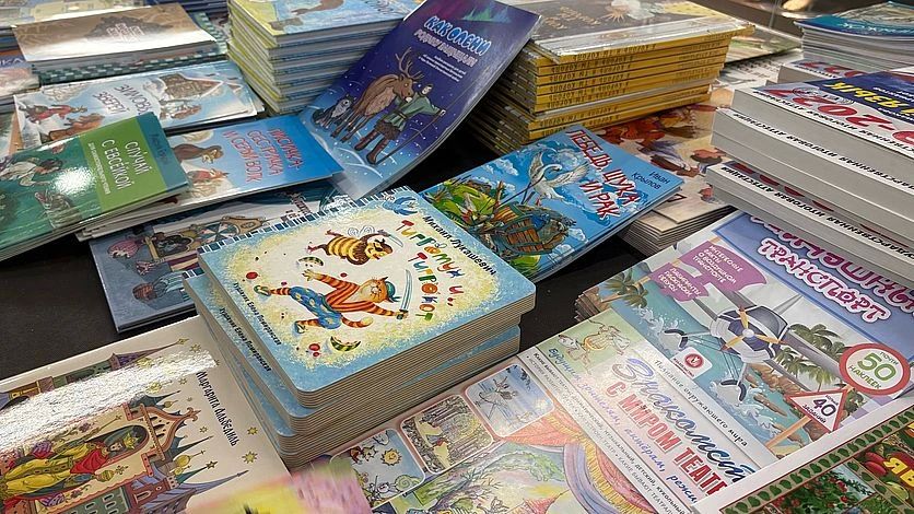 В Орле начался сбор книг в поддержку детей с онкологией