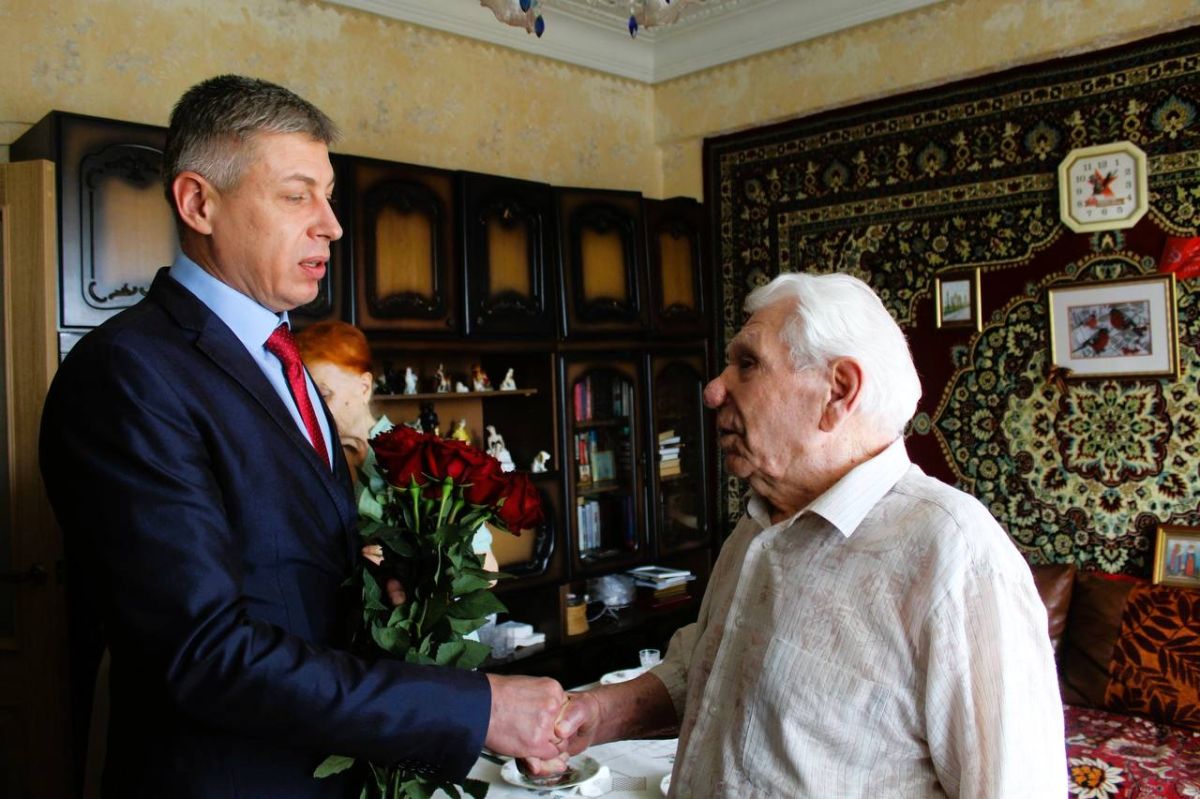 Орловскому ветерану Николаю Орлову исполнилось 99 лет! Орловскому ветерану Николаю Орлову исполнилось 99 лет!