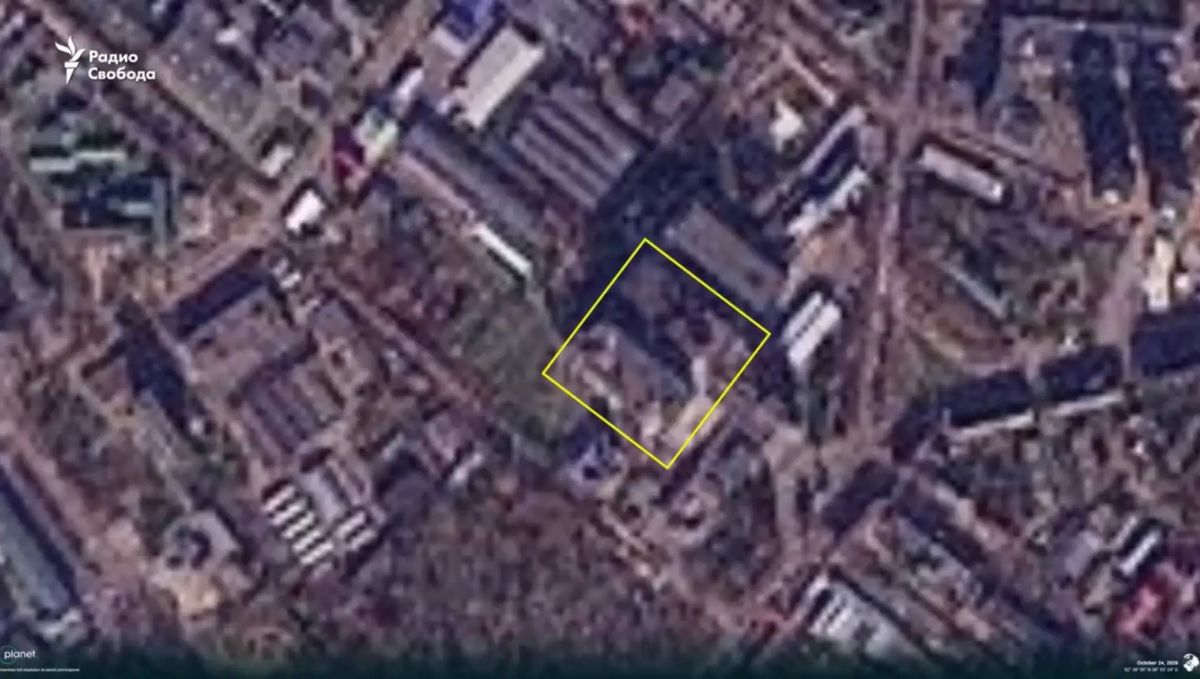 Спутниковый снимок низкого разрешения последствий удара трёх крылатых ракет Storm Shadow по предприятию «Протон-Электротекс» в Орле вчера днём Спутниковый снимок низкого разрешения последствий удара трёх крылатых ракет Storm Shadow по предприятию «Протон-Электротекс» в Орле вчера днём