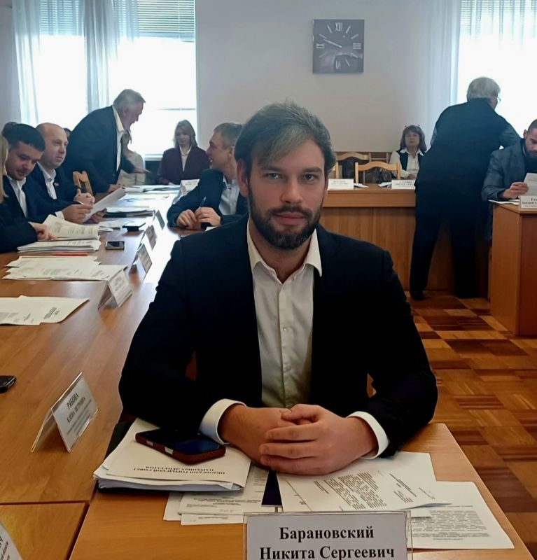 В городском совете Орла представили трех новых депутатов В городском совете Орла представили трех новых депутатов