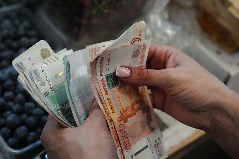 Как защитить свои сбережения: советы от Минфина России