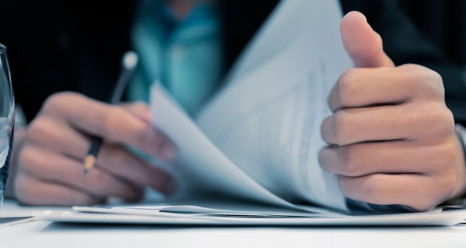 Что касается долгов по алиментам после смерти должника: ключевые моменты