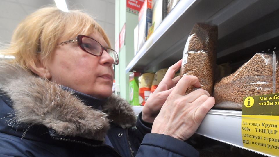 Что не стоит употреблять в пищу после 50: советует врач-гастроэнтеролог