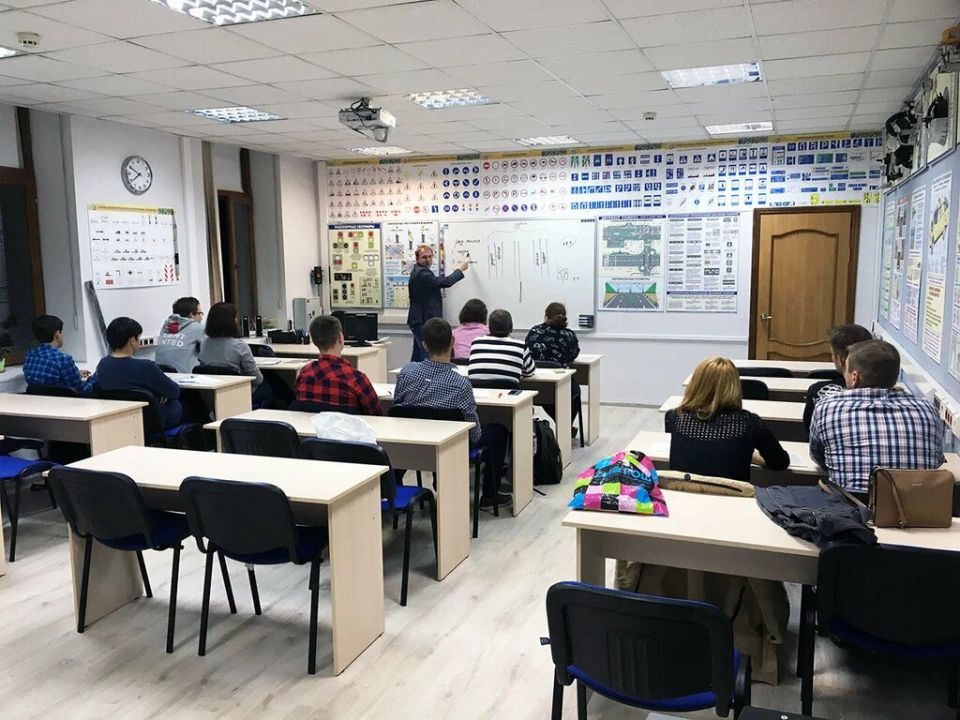 Как быстро и легко получить водительские права в 2025 году