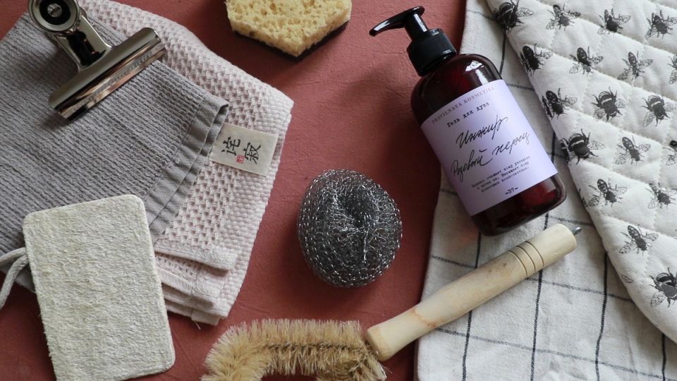 Как сохранить стиль на кухне, не жертвуя практичностью уборки