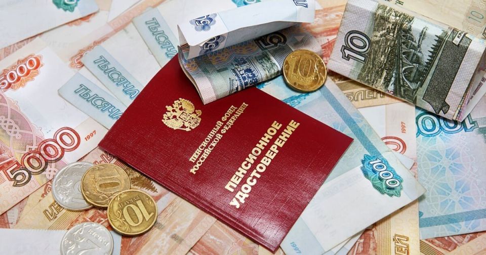 Новая пенсионная реформа: Как россияне могут получать 100 тысяч рублей в месячных выплатах