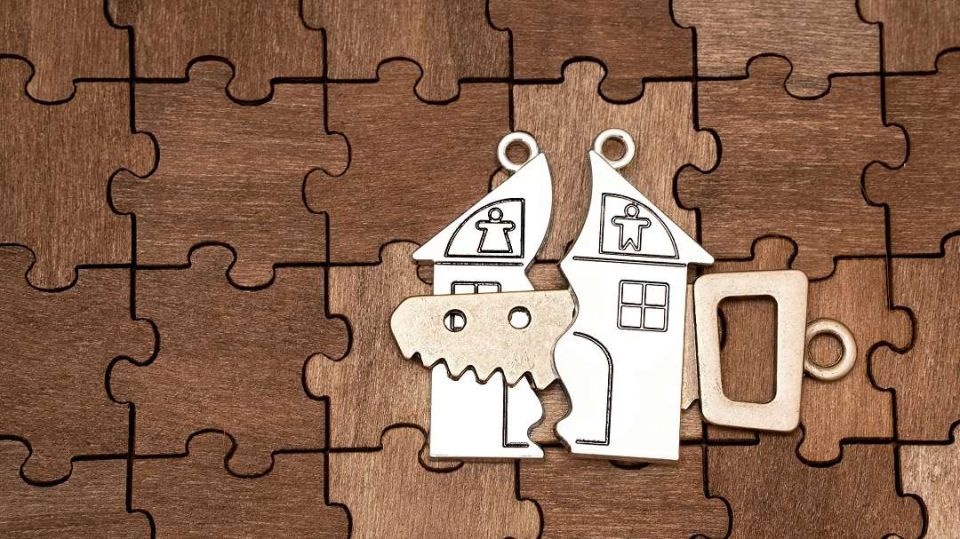 Как пережившая супруга может сохранить свое имущество после утраты партнера