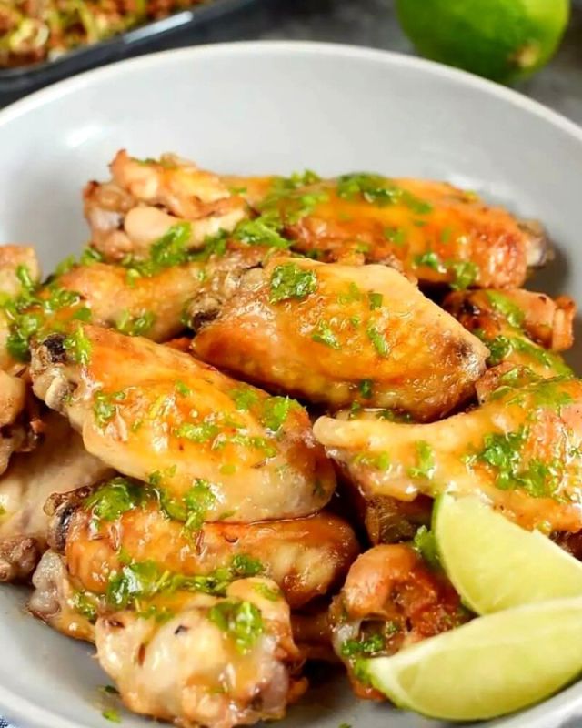 Куриные крылышки с лаймом: идеальное блюдо для любого повода