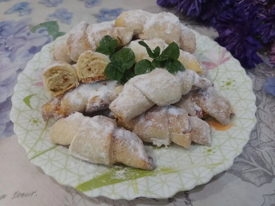 Совершенный рецепт рогаликов с джемом