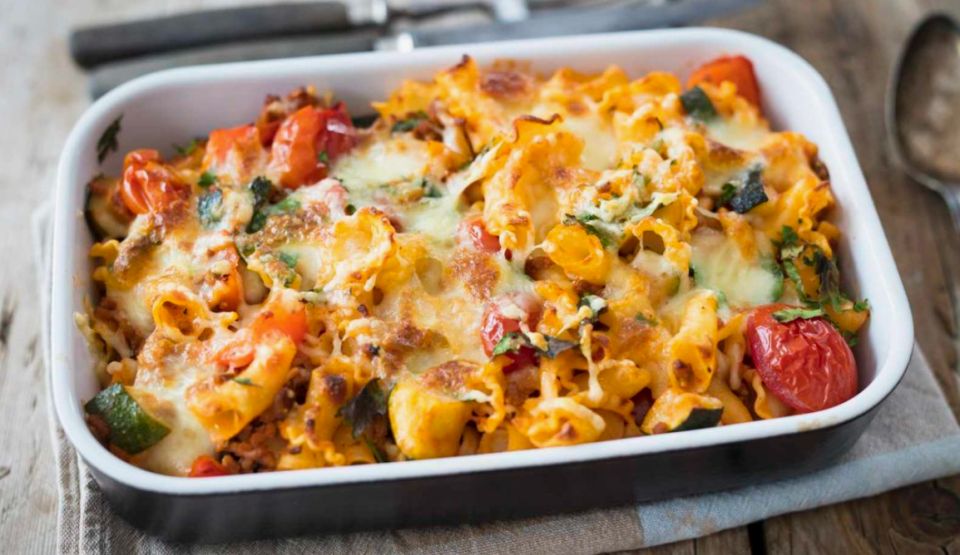 Удивительная выпечка в духовке: от хрустящей корочки хлеба до тающего десерта